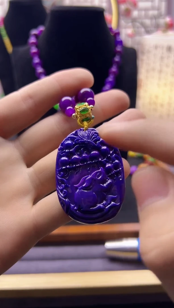 【闪购商品】苏纪石（舒俱来）颈饰14K金镶嵌X320