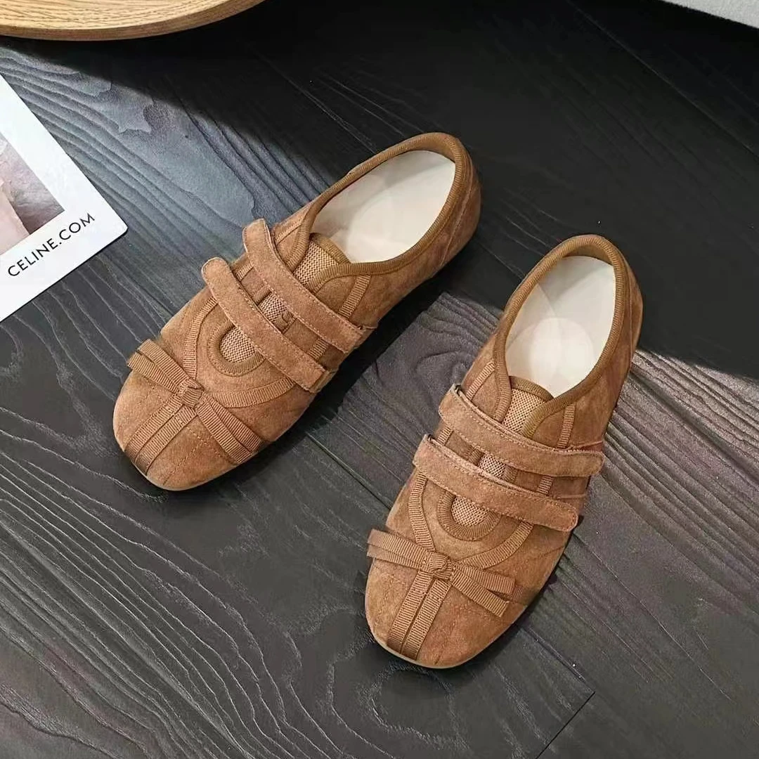 新款时尚休闲魔术贴平底鞋039-79