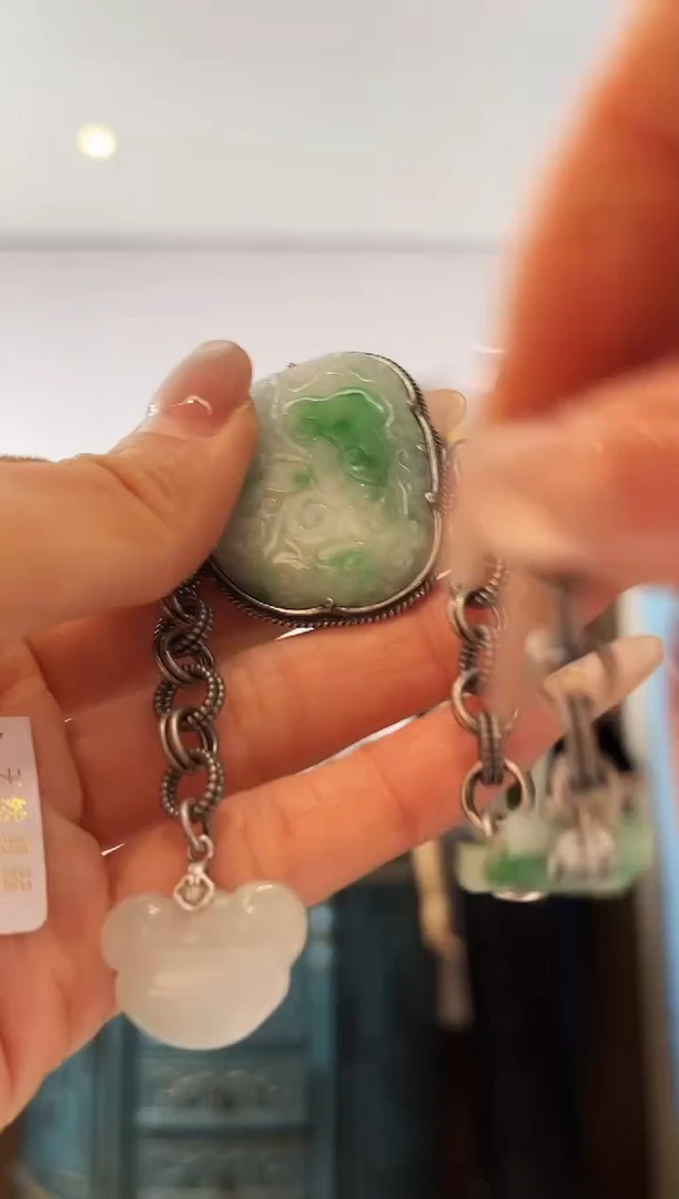 颈饰未镶嵌翡翠伏*翡翠E719