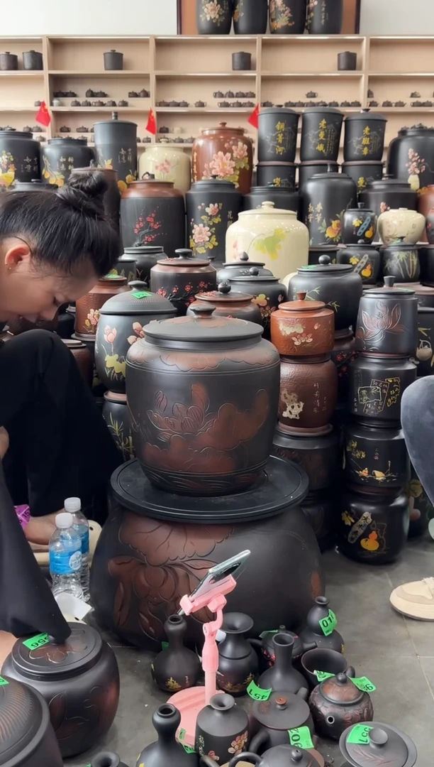 罐完品小茶缸高33cm 荷花  160