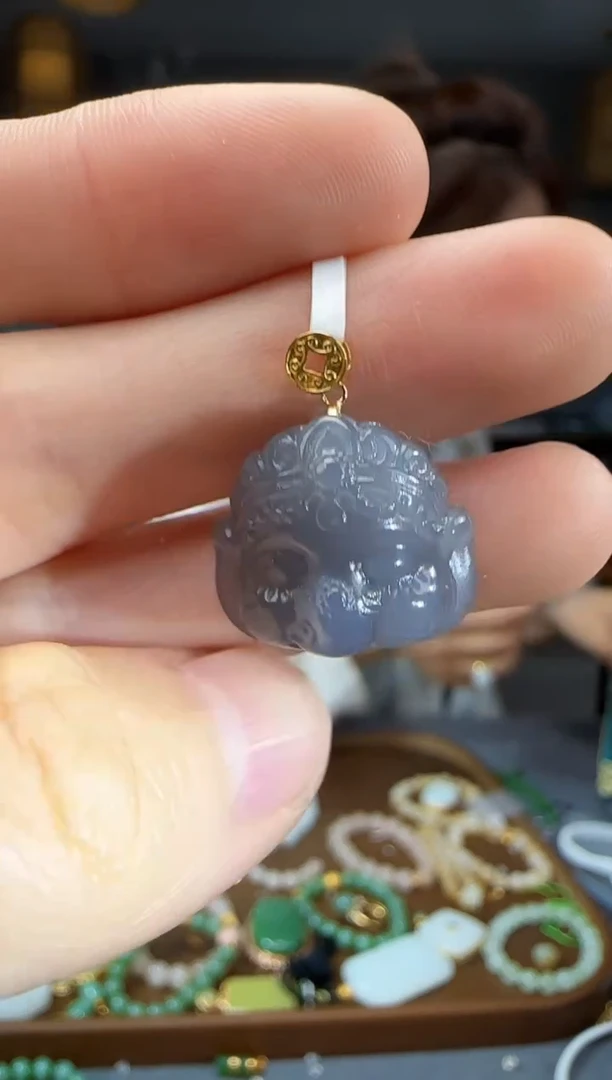 和田玉18K金镶嵌吊坠(不含链)1