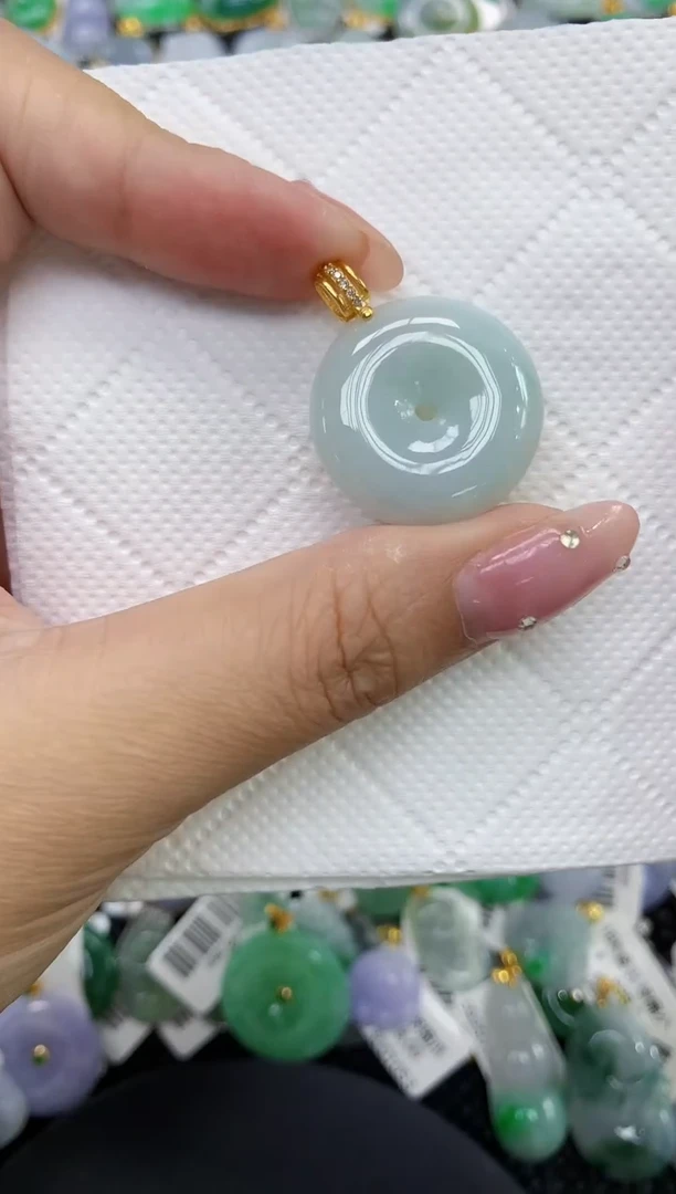 翡翠未镶嵌颈饰11111111111