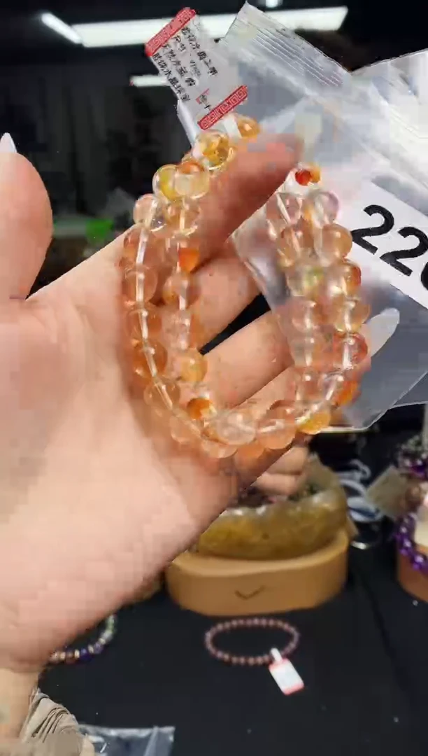 【闪购商品】水晶手串未镶嵌手串220多样性发其一