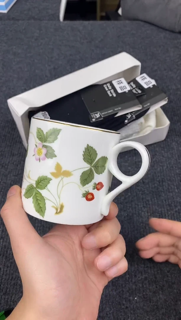 瓷片手工商品，没有品牌