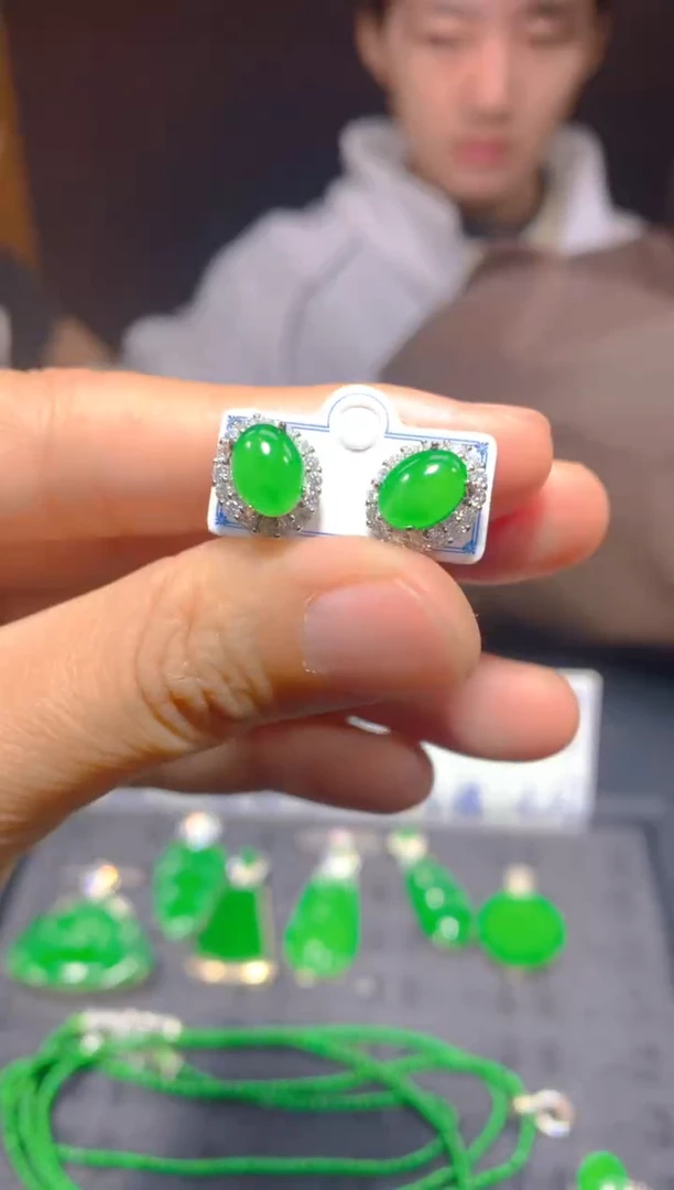 未镶嵌定制翡翠51多样性发货（发其一）