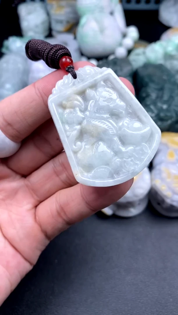 吊坠(不含链)未镶嵌翡翠1