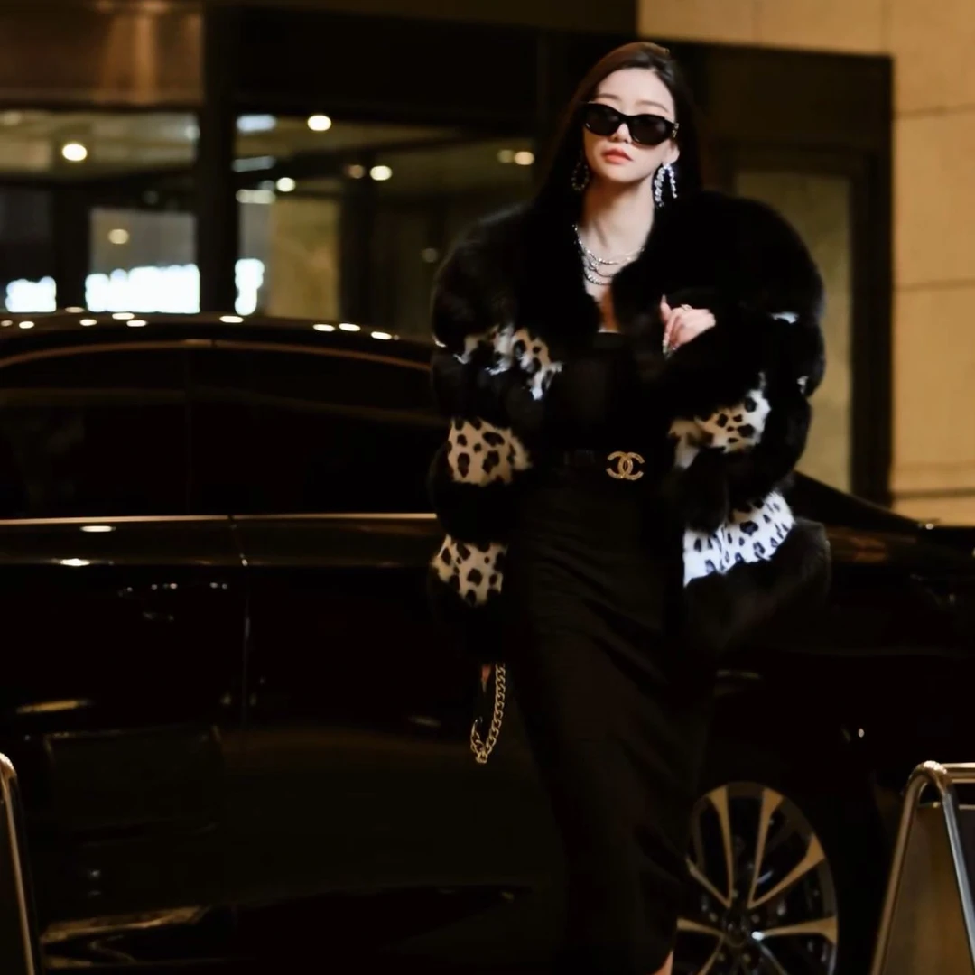 薇薇安原创【北欧之旅】狐狸毛冬季皮草外套  v02825hdd  瑶瑶