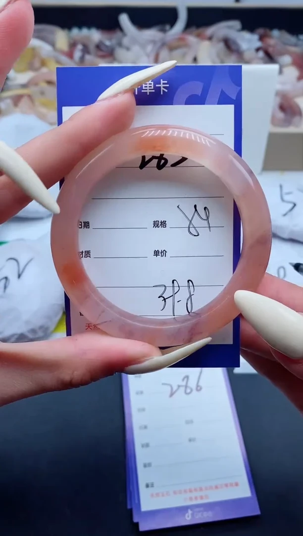 【闪购商品】石英质玉手镯未镶嵌285-54