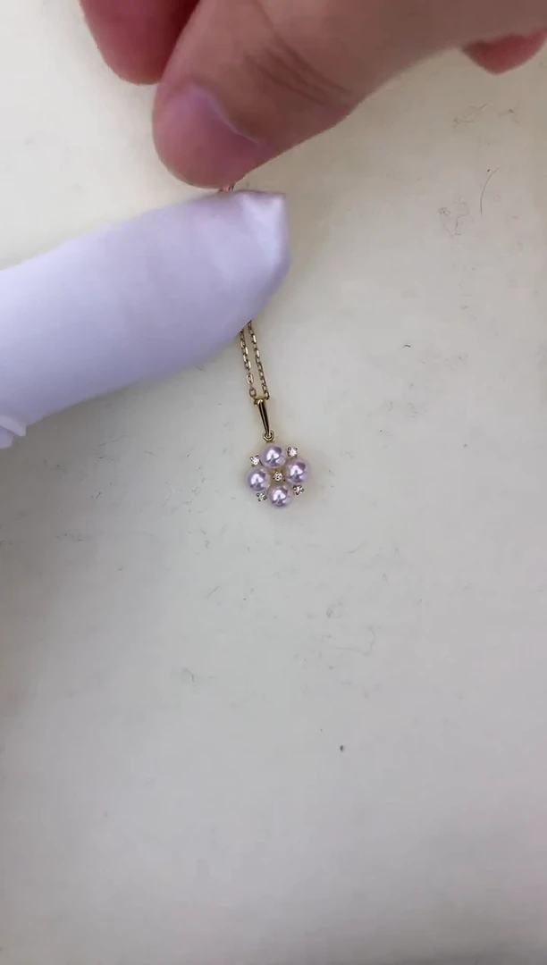 【闪购商品】海水珍珠颈饰18K金镶嵌四叶草吊坠4.5-5（赠送银链子