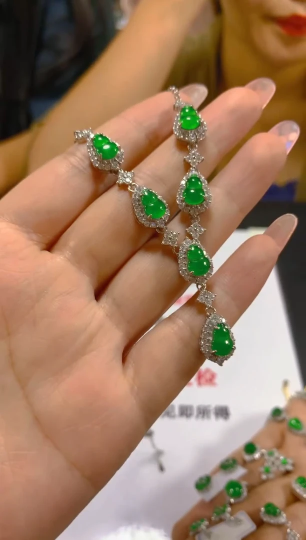 翡翠未镶嵌颈饰0583001517多样性发一