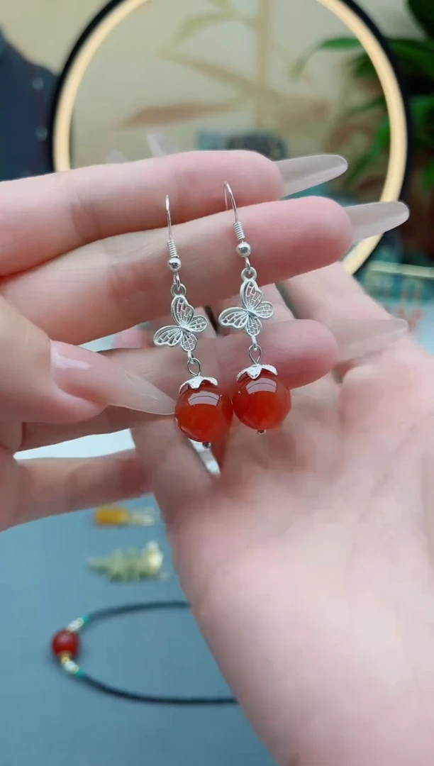 南红玛瑙银S925镶嵌耳饰306