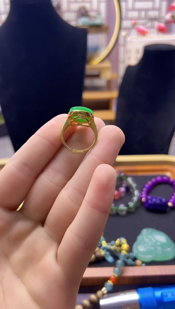 【闪购商品】翡翠戒指14K金镶嵌J56         
