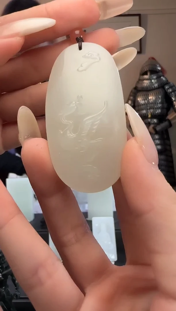 颈饰未镶嵌和田玉白玉朱雀吊坠