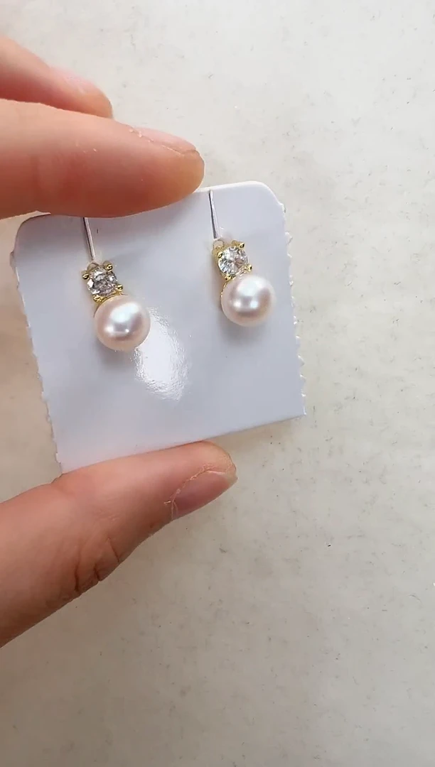 【闪购商品】淡水珍珠耳饰合金小王菲