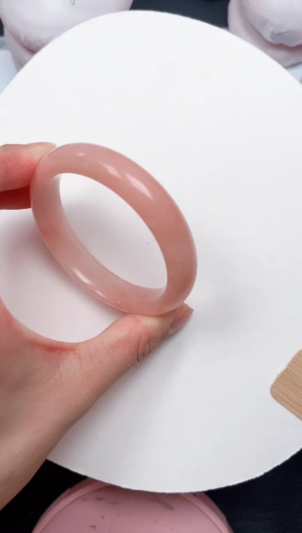 未镶嵌手镯石英质玉68-57