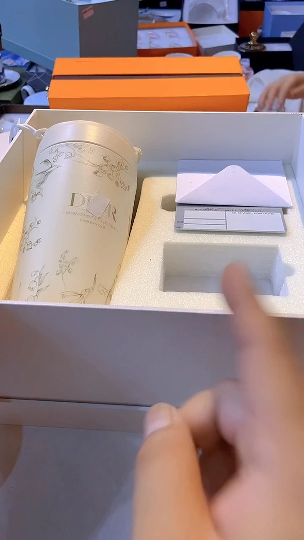 杯鸿辉家品牌瓷器，京东包邮！