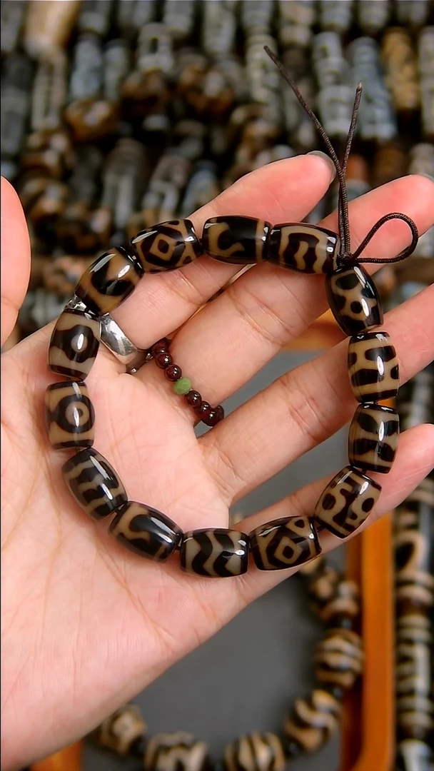 未镶嵌玛瑙/玉髓珠宝半成品放漏高货黑金备注图腾10*13单颗价格