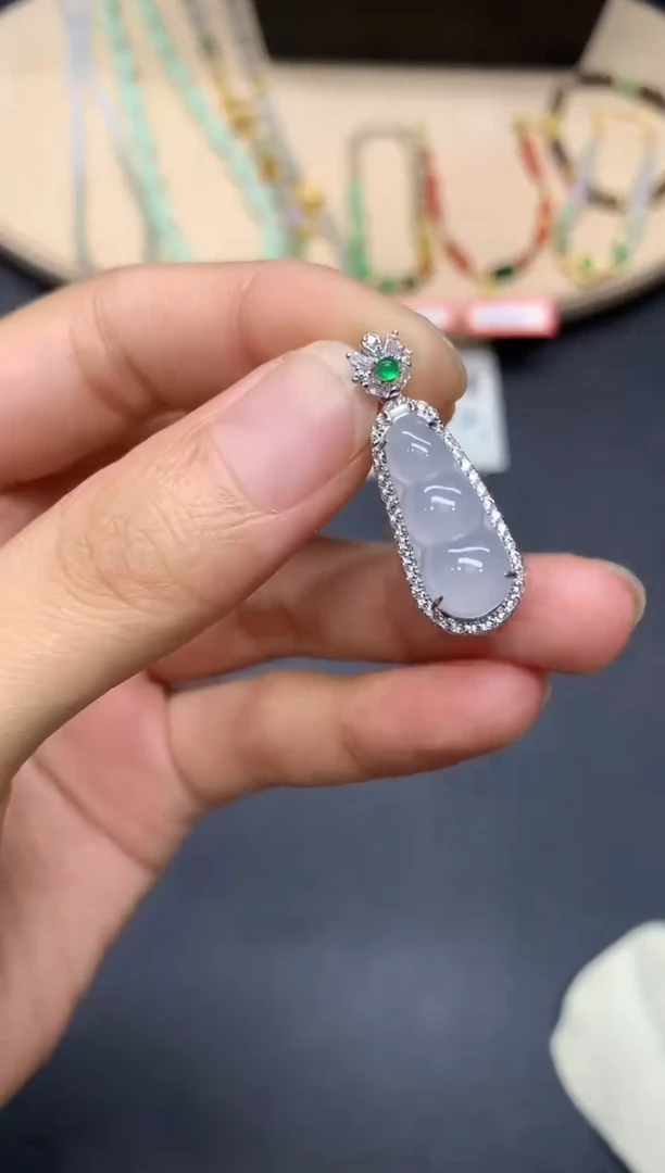 翡翠银S925镶嵌吊坠(不含链)福豆【多样性发其一】