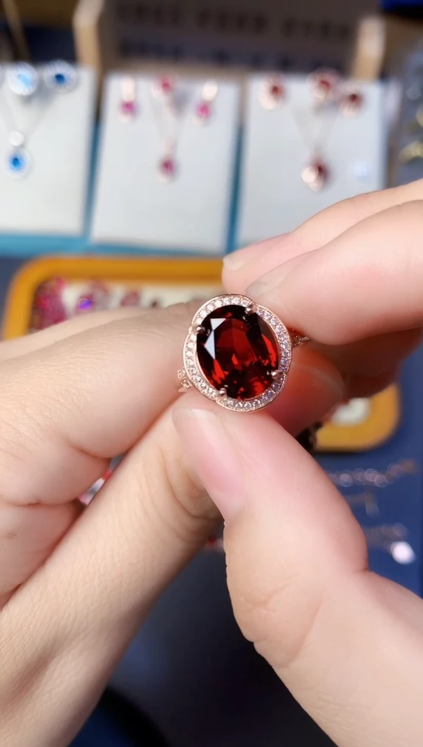 银S925镶嵌戒指石榴石天然