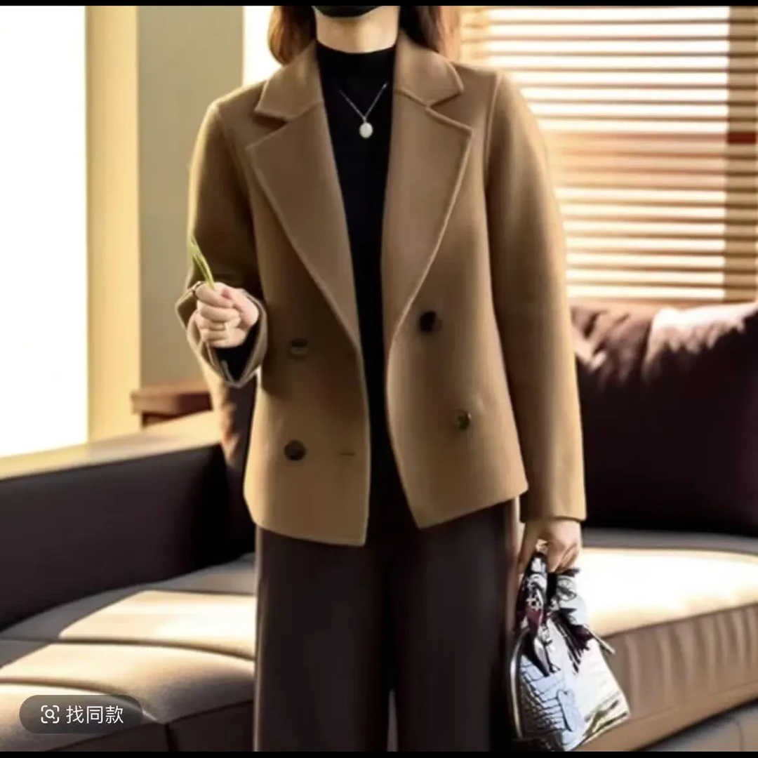 2025新款春秋爆款直筒版翻领气质版型短款外套