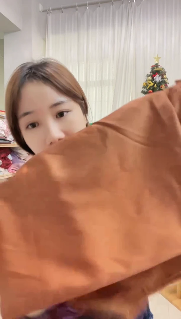 化纤1米焦糖色缎面 做木耳发圈好看~ ~