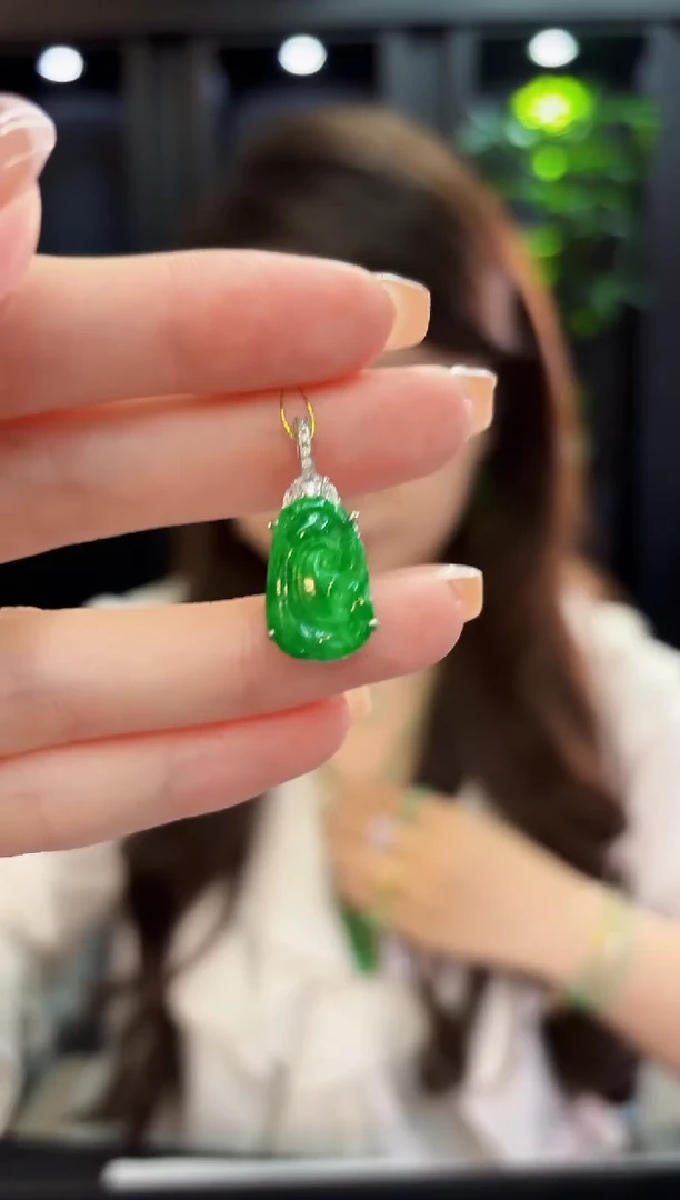 吊坠(不含链)未镶嵌翡翠  缅料A货/支持复检/一件