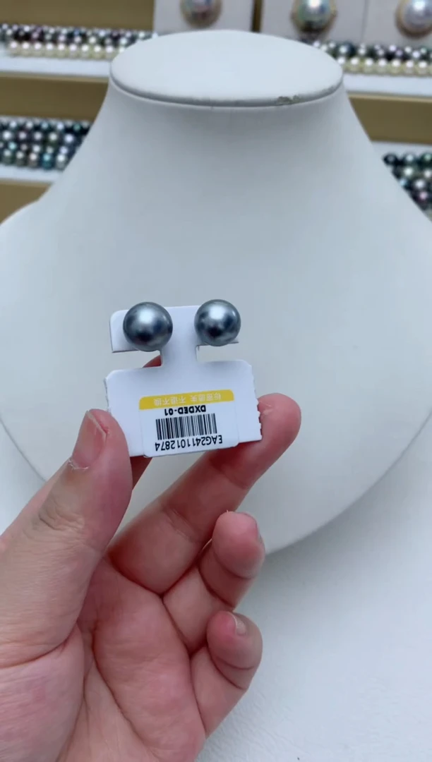 【闪购商品】海水珍珠耳饰18K金镶嵌w23