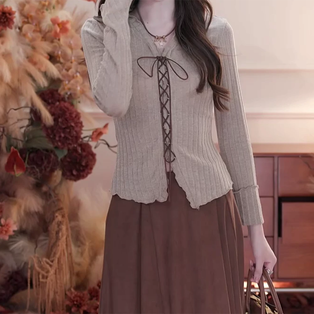 套头款复古系带长袖t恤女显瘦早秋百搭C6078