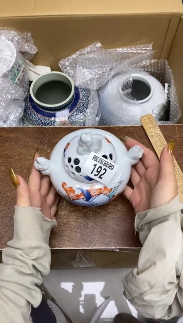 瓷片渣*喵隆莲瓷器欢迎大家