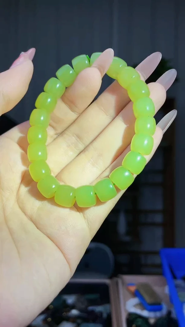 和田玉未镶嵌挂件拍一发一，多样性发货！