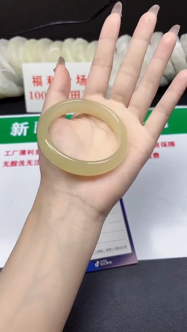 和田玉手镯未镶嵌208-5-55