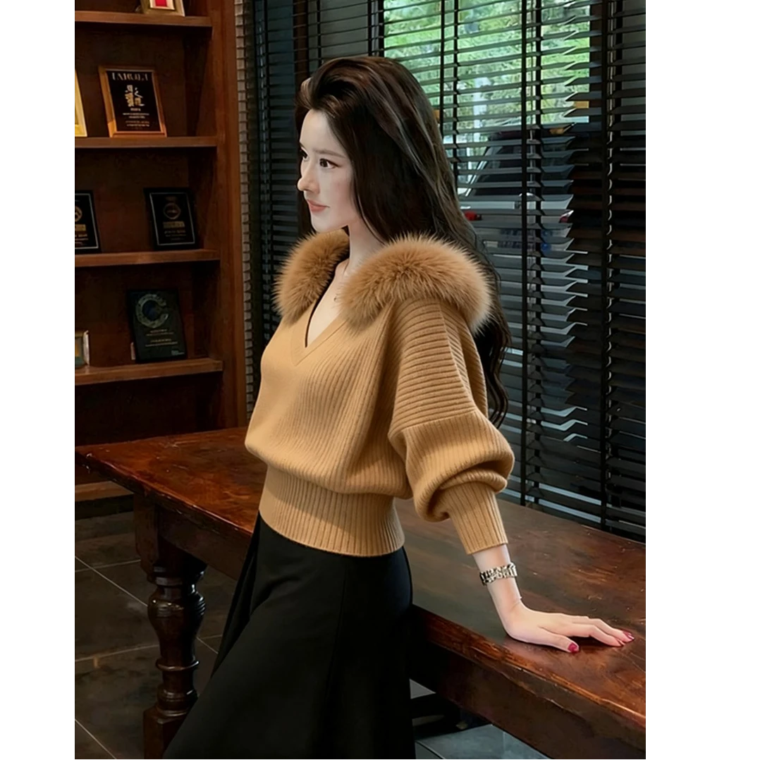 2025新款秋冬季轻熟风V领针织衫时尚慵懒风小众炸街高级感女装