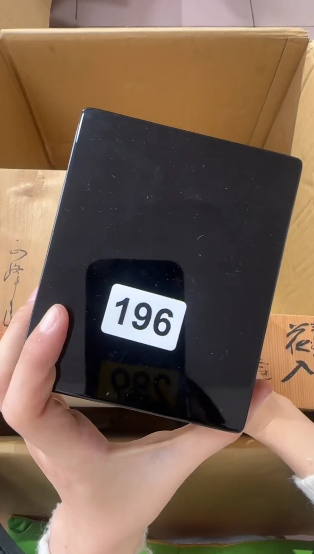 Y****間196...中古產品謹慎參拍
