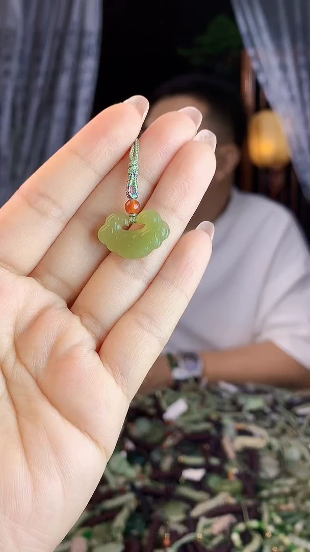 和田玉未镶嵌挂件多样性发货拍一发一