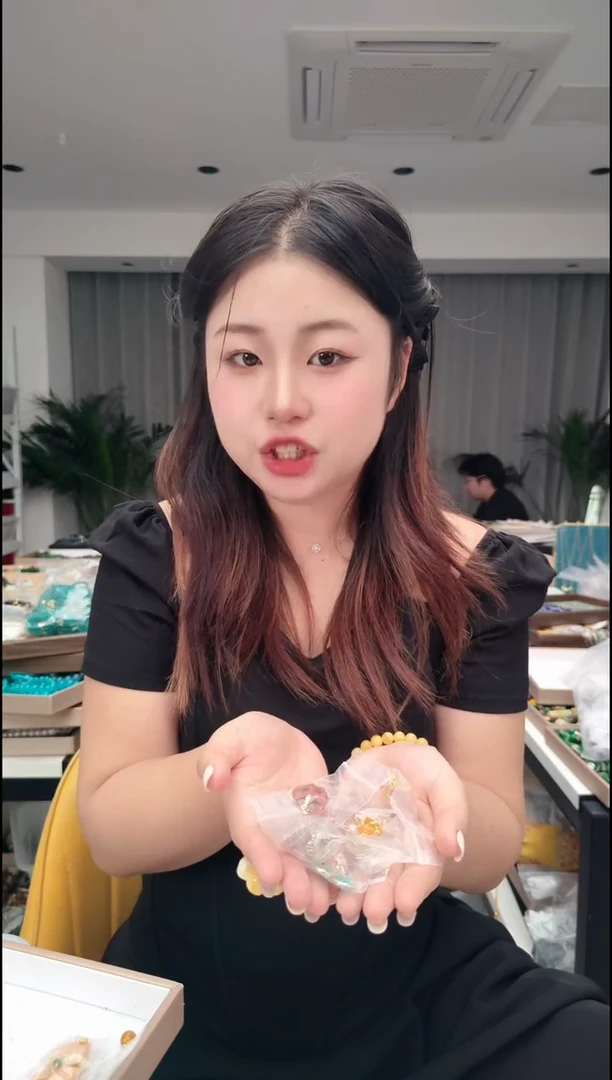 合金颈饰玛瑙/玉髓0421缘分耳钉