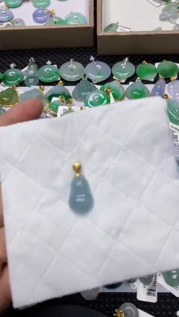 颈饰未镶嵌翡翠1111111111