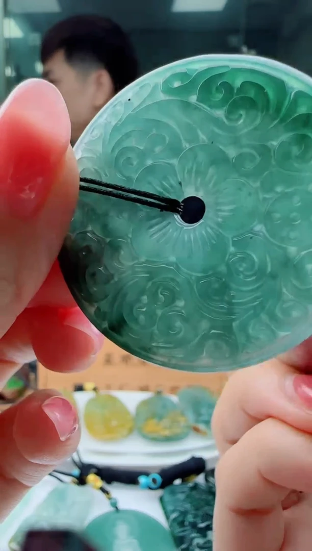 【闪购商品】翡翠颈饰未镶嵌多样式发货一件发货