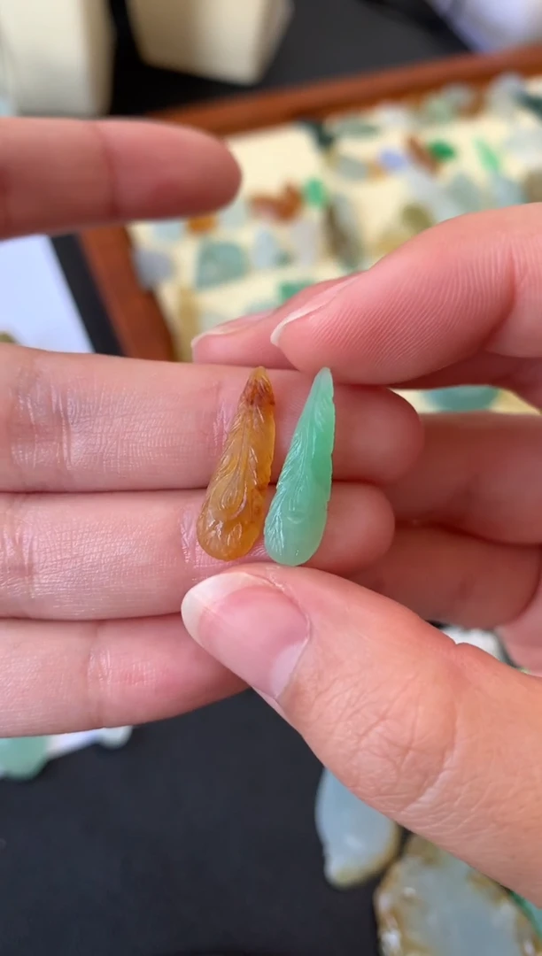 【闪购商品】定制翡翠未镶嵌翡翠