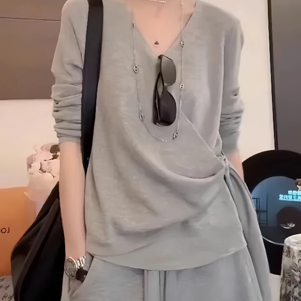 法式气质V领长袖针织衫女2025秋季大码胖MM宽松显瘦洋气休闲上衣