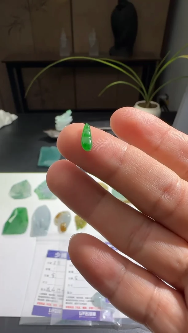 未镶嵌定制翡翠缅甸A货翡翠