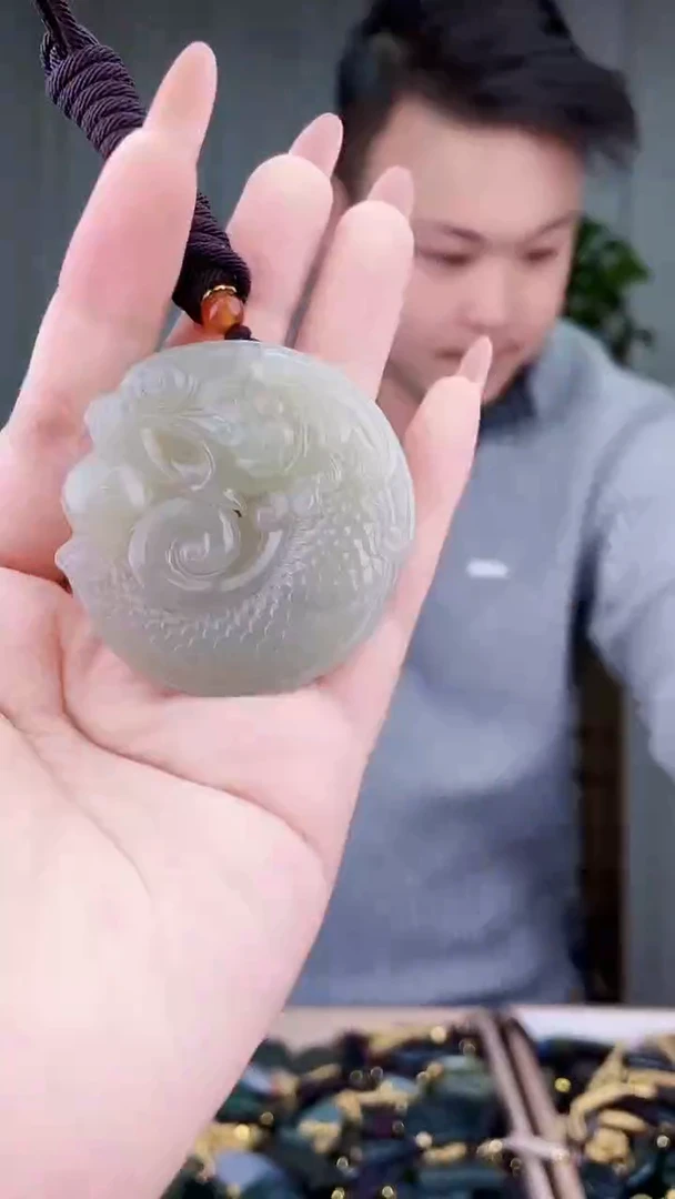 未镶嵌和田玉挂件和田玉拍一发一，多样性发货！