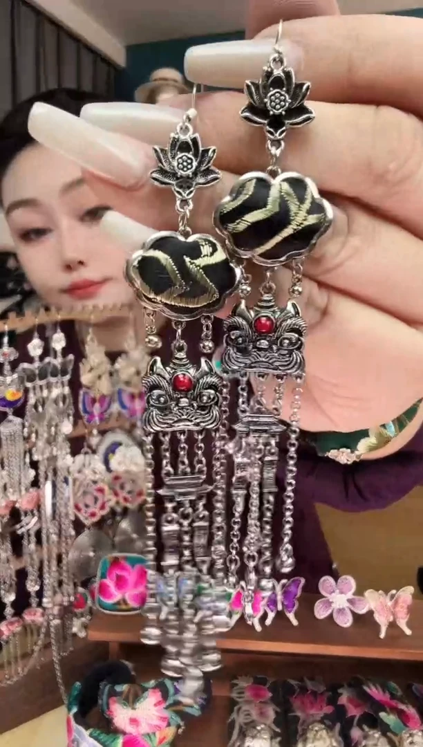 刺绣纯手工民族风刺绣耳环