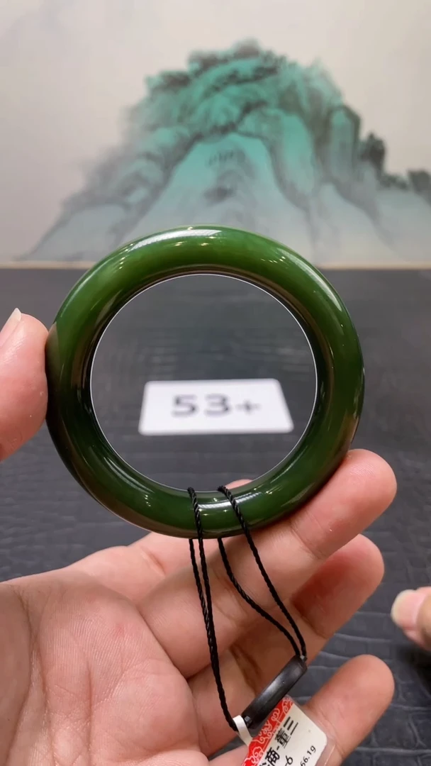 未镶嵌手镯和田玉（碧玉）熠**️53+