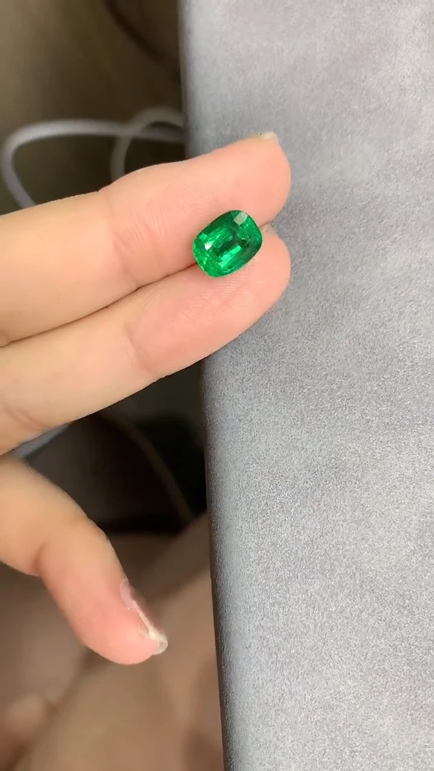 裸石祖母绿沃顿绿裸石1.79ct