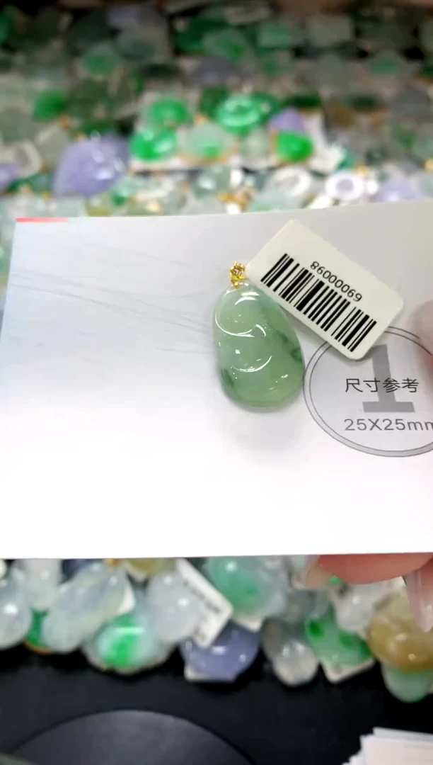 颈饰未镶嵌翡翠1111111111111111