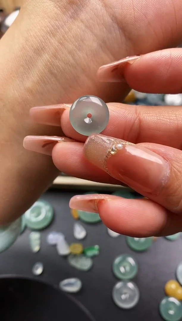 裸石翡翠胡*平安扣 180  定向 胡云