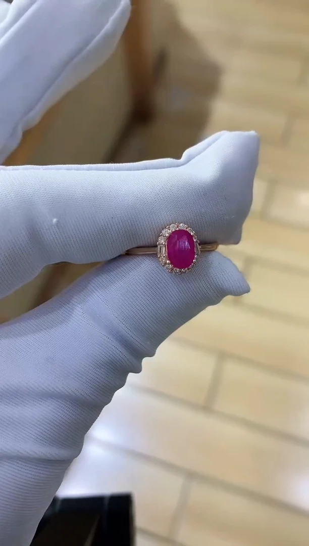 【闪购商品】红宝石戒指银S925镶嵌........