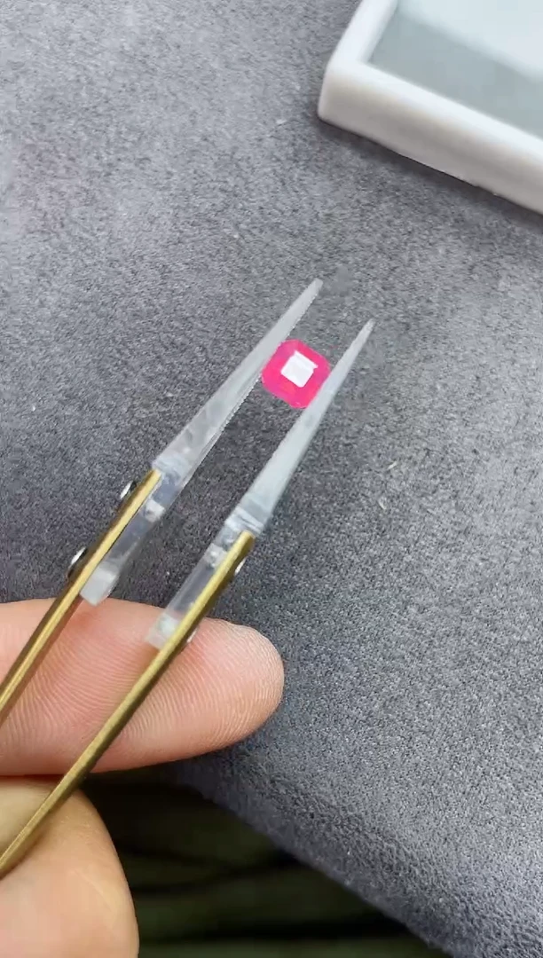 裸石尖晶石马亨盖1.22ct