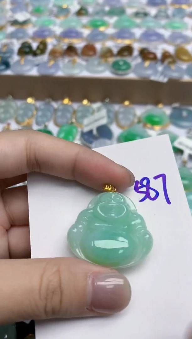 【闪购商品】翡翠颈饰18K金镶嵌天然翡翠A货