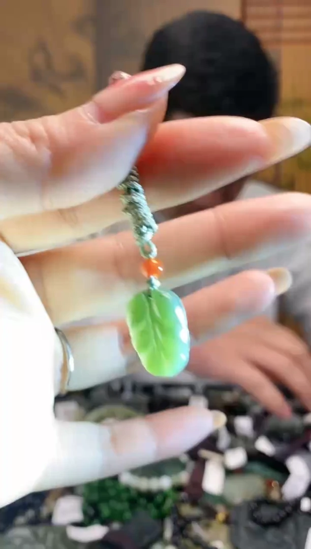 【闪购商品】和田玉颈饰未镶嵌多样性发货，拍一发一